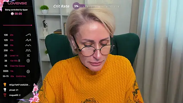 Snapshot of PamellaMurphy chatting on September 17, 2025, 8:05 am PamellaMurphy online show from September 17, 2025, 8:05 am