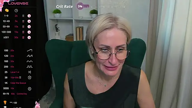 Snapshot of PamellaMurphy chatting on September 19, 2025, 8:16 am PamellaMurphy online show from September 19, 2025, 8:16 am