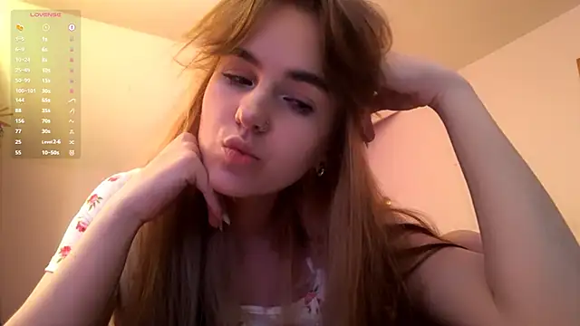 Snapshot of SiIver_Dawn chatting on September 10, 2025, 1:11 pm SiIver Dawn online show from September 10, 2025, 1:11 pm