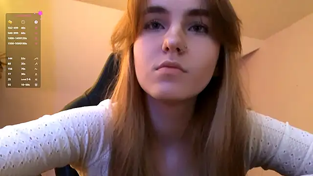 Snapshot of SiIver_Dawn chatting on October 10, 2025, 1:21 pm SiIver Dawn online show from October 10, 2025, 1:21 pm
