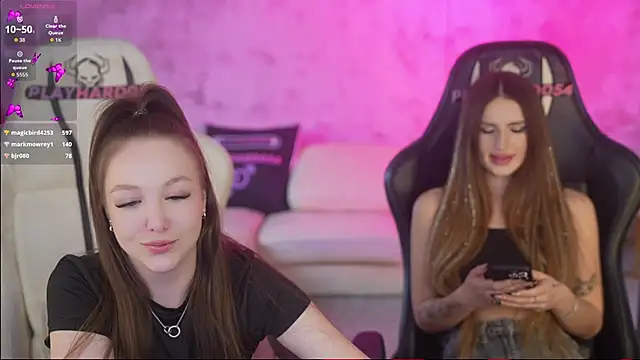 Ella 054 online show from February 4, 2026, 11:20 pm