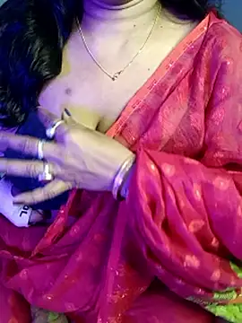 Snapshot of monaa-darling chatting on November 4, 2025, 5:56 pm monaa-darling online show from November 4, 2025, 5:56 pm