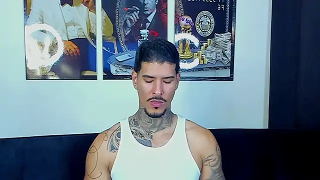 jiro kenji1 online show from September 22, 2025, 11:18 pm