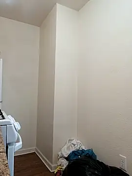 Snapshot of MrHandsome87 chatting on January 15, 2026, 7:17 pm MrHandsome87 online show from January 15, 2026, 7:17 pm