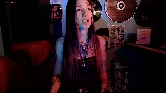 lilithword online show from December 20, 2025, 1:12 am