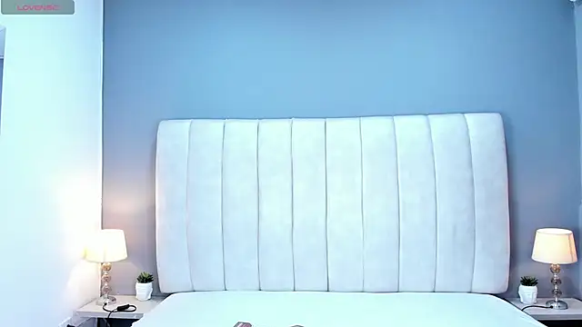 ScarletStarr online show from November 15, 2025, 3:48 am