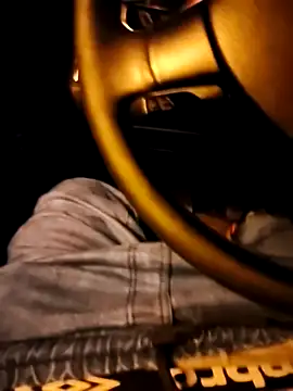 Mlody991112 online show from November 17, 2025, 5:41 pm