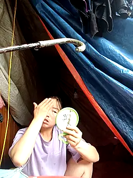 Snapshot of hera-00 chatting on September 28, 2025, 12:38 am hera-00 online show from September 28, 2025, 12:38 am