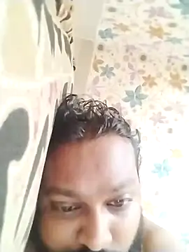 Snapshot of Raj29th chatting on October 10, 2025, 11:20 am Raj29th online show from October 10, 2025, 11:20 am