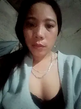 Phuong xxx online show from December 18, 2025, 11:11 pm