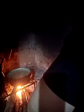 Phuong xxx online show from February 27, 2026, 12:16 pm