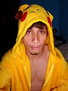 matiatr1112 online show from April 7, 2026, 12:11 am