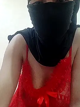 Snapshot of salma14 chatting on October 8, 2025, 11:57 pm salma14 online show from October 8, 2025, 11:57 pm