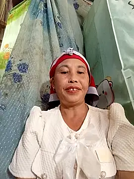 me-cute online show from October 8, 2025, 2:53 am