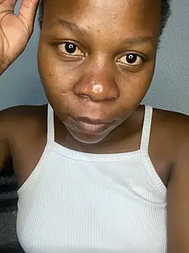 Snapshot of Crazyqueenxxx chatting on April 5, 2026, 7:33 pm Crazyqueenxxx online show from April 5, 2026, 7:33 pm