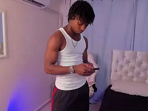 tau montes online show from November 6, 2025, 12:22 am