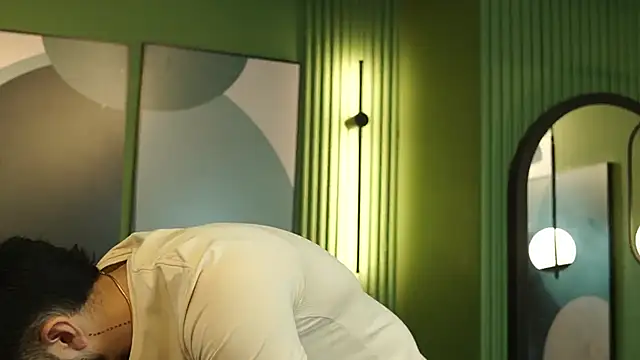 Snapshot of Nick_Vans chatting on September 12, 2025, 12:27 pm Nick Vans online show from September 12, 2025, 12:27 pm