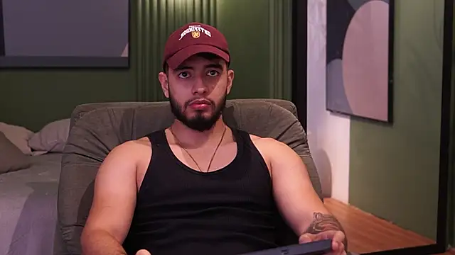 Snapshot of Nick_Vans chatting on September 17, 2025, 1:13 pm Nick Vans online show from September 17, 2025, 1:13 pm