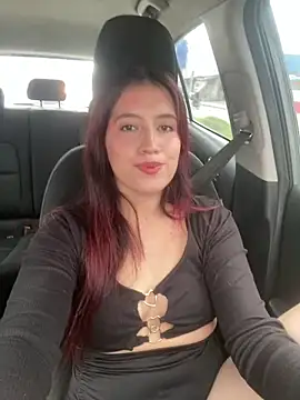 BrunnetAri  online show from April 4, 2026, 7:55 pm