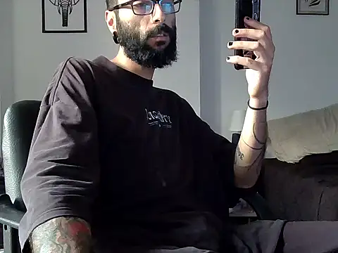 Snapshot of king_masterr420 chatting on March 13, 2026, 11:00 pm king masterr420 online show from March 13, 2026, 11:00 pm