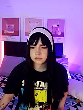 Snapshot of damienbeltmonth chatting on September 23, 2025, 1:08 am damienbeltmonth online show from September 23, 2025, 1:08 am