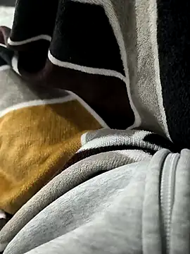 bigdick lickingexpert08 online show from November 25, 2025, 8:09 pm