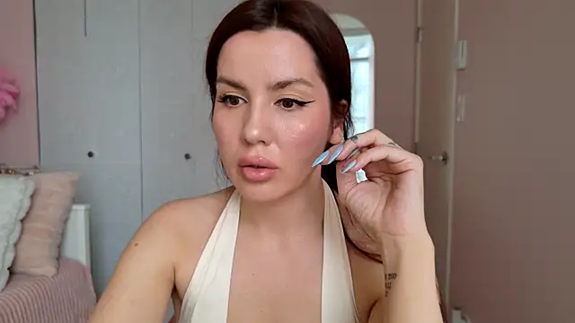 SirenSwitch online show from March 15, 2026, 9:43 pm