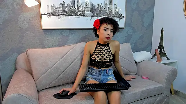 Lucia jane online show from November 12, 2025, 7:57 pm