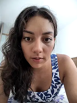 Snapshot of WendySuns_ chatting on September 29, 2025, 8:02 pm WendySuns online show from September 29, 2025, 8:02 pm