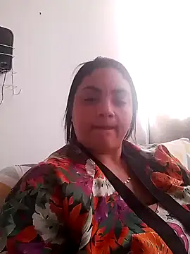 tiffany Johnson1 online show from November 2, 2025, 2:30 pm