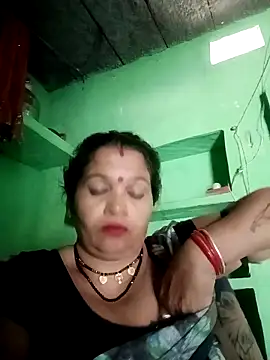 Manavi x online show from October 19, 2025, 10:27 am