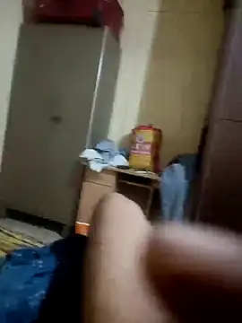 bobby3374 online show from April 19, 2026, 6:10 pm