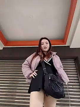 Lovelyanan online show from January 15, 2026, 7:35 am