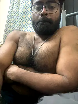 DJLOVE280825 online show from October 28, 2025, 7:38 pm