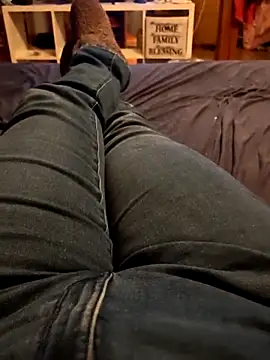 Snapshot of Horny_mummy chatting on December 2, 2025, 5:30 pm Horny mummy online show from December 2, 2025, 5:30 pm