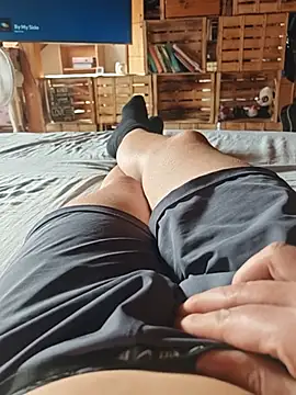 Horny mummy online show from June 17, 2026, 5:14 pm