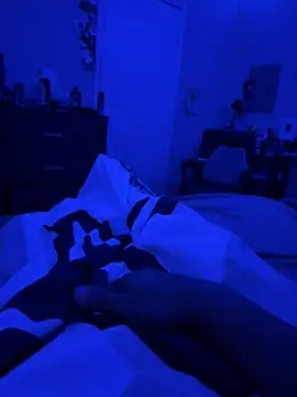 Snapshot of Dub373 chatting on November 4, 2025, 1:54 pm Dub373 online show from November 4, 2025, 1:54 pm