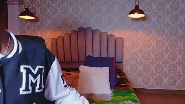 katia green1 online show from November 18, 2025, 12:20 pm