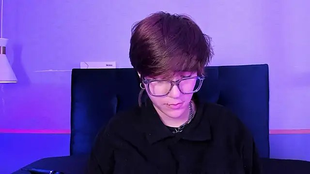 Tsuki Maru online show from March 17, 2026, 9:29 pm