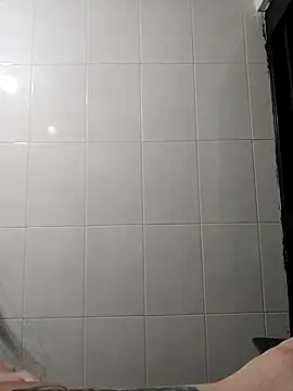 LunaJacobs online show from December 4, 2025, 4:00 am