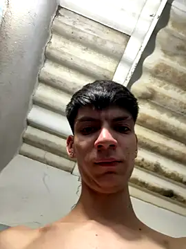 Snapshot of Luck__090 chatting on November 16, 2025, 3:56 am Luck 090 online show from November 16, 2025, 3:56 am