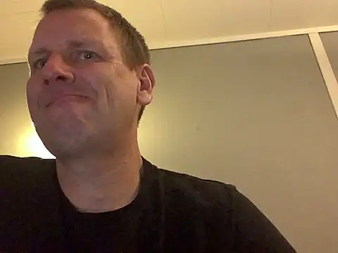 Gangbangchem online show from October 5, 2025, 10:07 pm