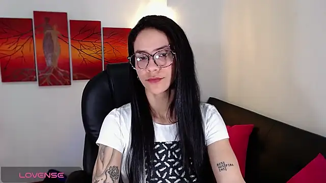 Ashley olivares online show from September 11, 2025, 2:11 am