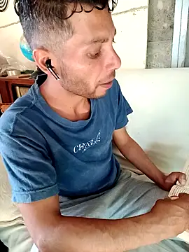 AlphaAlterX online show from September 15, 2025, 9:15 pm