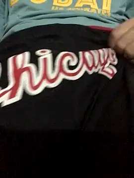 FlungBergenia online show from November 6, 2025, 7:26 pm