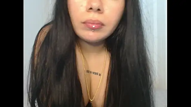 ingridequinti online show from November 10, 2025, 2:54 am