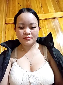 ctm-cute online show from November 4, 2025, 5:56 pm