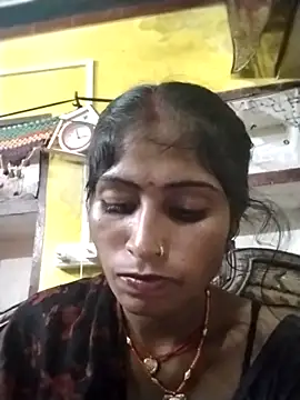 Snapshot of Susila_ji chatting on September 19, 2025, 1:56 pm Susila ji online show from September 19, 2025, 1:56 pm