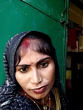 Snapshot of Susila_ji chatting on September 20, 2025, 10:16 am Susila ji online show from September 20, 2025, 10:16 am