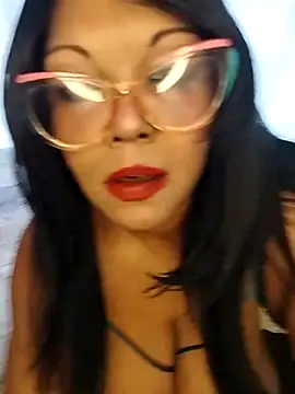 hemilynthomas2467 online show from June 4, 2026, 9:26 am